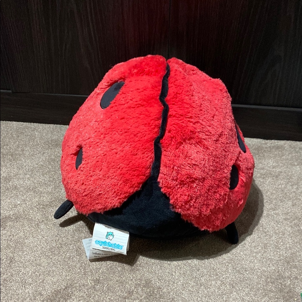 Squishable ladybug plush - Picture 2 of 4